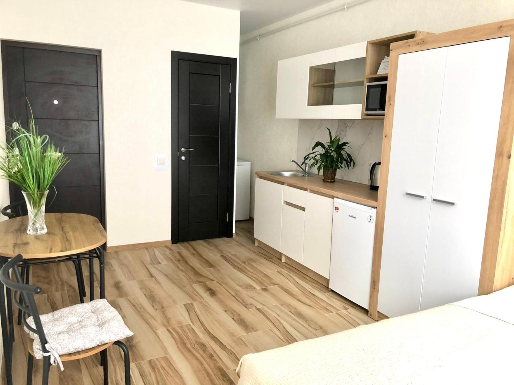 Osapart Hotel In A Complex Semycvit 3 Lviv Kültér fotó